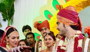 Sonia Gandhi invites Esha Deol and Bharat Takhtani home