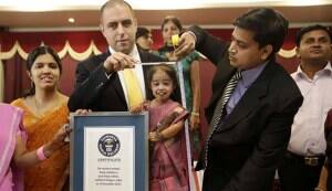 Bigg Boss 6: World’s smallest woman in the house?