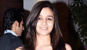 Aamir Khan, Anushka Sharma, Saif Ali Khan and Kareena Kapoor at Imran Khan’s housewarming bash