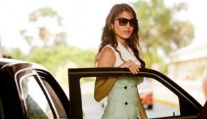 Ranveer Singh and Anushka Sharma are a sexy couple in ‘Ladies vs Ricky Bahl’