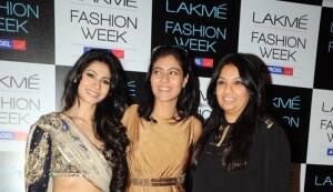 Kajol and Tanisha Mukherjee make an appearance at the Payal Singhal Show at the ‘Lakme Fashion Week 2012′