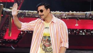 Akshay Kumar sympathises with Shahrukh Khan and Saif Ali Khan