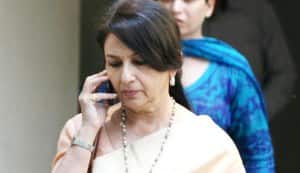 Sharmila Tagore hospitalised with food poisoning!