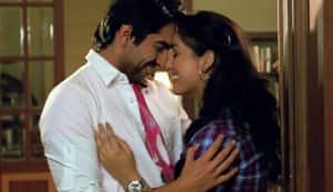 VICKY DONOR Quick Movie Review: Ayushmann Khurrana and Yami Gautam rock