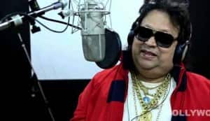 Bappi Lahiri does his jiggy thing in new Jolly LLB song: Watch video!
