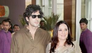 Salman Khan,Dia Mirza,Riteish Deshmukh, Genelia D’Souza at Dhiraj Deshmukh and Honey Bhagnani’s wedding