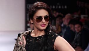 Huma Qureshi walks at LFW!