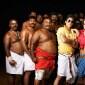 Shahrukh Khan makes Deepika Padukone wear a lungi in Chennai&nbsp;Express!