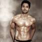 Why does Jackky Bhagnani show off his&nbsp;chaddis?