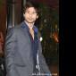 Shahid Kapoor bags lead in the Hindi remake of&nbsp;‘Vettai’?