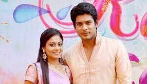 Drashti Dhami, Toral Rasputra, Siddharth Shukla, Tina Dutta celebrate Holi Colors’ style