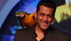 Bigg Boss 6 four new promos: Salman Khan, a parrot and a fish!