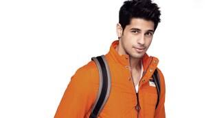 Varun Dhawan or Siddharth Malhotra: Who will be B-town’s next heartthrob?