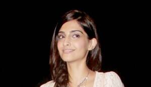 What is Sonam Kapoor wearing?