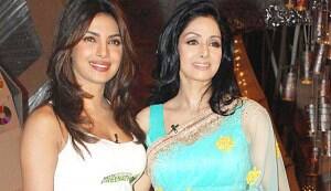 Sridevi sashays around in a Manish Malhotra&nbsp;sari