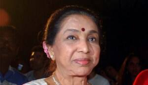 Asha Bhosle breaks down remembering RD Burman