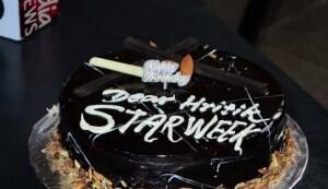 Hrithik Roshan celebrates his birthday with the media