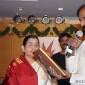 Vairamuthu receives Ilakkiya Chinthanai award for his book Moonraam Ulaga&nbsp;Por