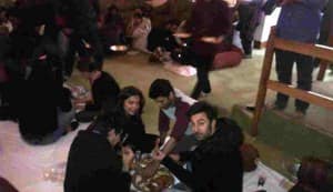 Yeh Jawaani Hai Deewani actors Deepika Padukone and Ranbir Kapoor feast on the wazwan