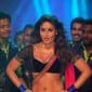 HEROINE song: Kareena Kapoor gets naughty in Halkat&nbsp;jawaani