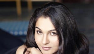 Andrea Jeremiah dares to bare it all!