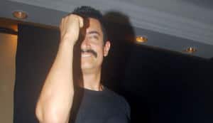 Aamir unveils his item song from ‘Delhi Belly’