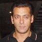 Salman Khan reverts to his bratty&nbsp;ways!