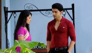 PUNAR VIVAAH: Aarti to become Yash’s assistant!