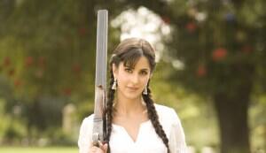 Why did Imran Khan hit Katrina Kaif with a gun?