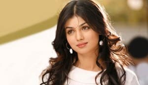 Ayesha Takia turns 26 today!