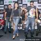 Chitrangda Singh tries hard to fit&nbsp;in