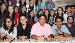 Why did the Chashme Baddoor stars visit a college?