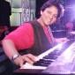 KBC 6: Amitabh Bachchan puts dandiya queen Falguni Pathak on the hot&nbsp;seat!