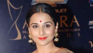 Shahrukh Khan, Priyanka Chopra, Kareena Kapoor, Vidya Balan at Apsara Awards