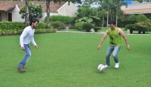 Sahara One actors Sachin Shroff, Reshmi Ghosh go to Alibaug