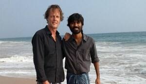 Dhanush and cameraman Marc: Men in lungi!