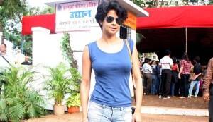 Gul Panag, Jackie Shroff at the inauguration of the Pet Park at Yari Road