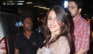 Sridevi, Shahid Kapoor, Dia Mirza, Abhay Deol head for IIFA Awards 2012