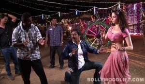 Himmatwala making part 4: Sajid Khan says Ajay Devgn has a dance phobia!