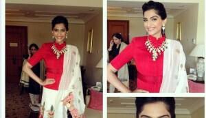 Sonam Kapoor looks gorgeous in the Anamika Khanna&nbsp;dress