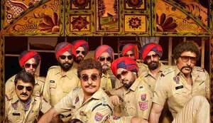 Khiladi 786 new poster: Akshay Kumar takes on Dabangg 2 and Son of Sardaar!