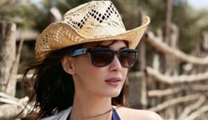 Happy Birthday, Minissha Lamba!