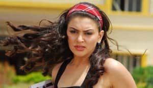 Hansika Motwani turns gangster for ‘Vettai Mannan’