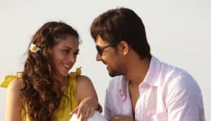 Murder 3 stills: Randeep Hooda, Sara Loren and Aditi Rao Hydari are a sizzling hot threesome!