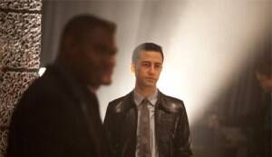 Joseph Gordon-Levitt loves Priyanka Chopra’s In my city!