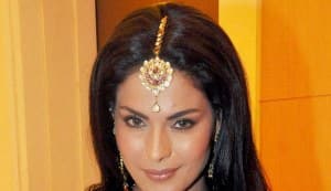 Veena Malik gets marriage proposal from Raja Choudhary!