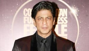 Shahrukh Khan voted red carpet icon of the year: BollywoodLife Awards 2012
