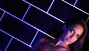 Lisa Haydon’s not here only for the booty shaking!