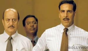 Special Chabbis official trailer: Akshay Kumar gears up to dupe in the garb of CBI!