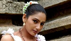 Ragini Dwivedi upset with CCL over bikini calendar